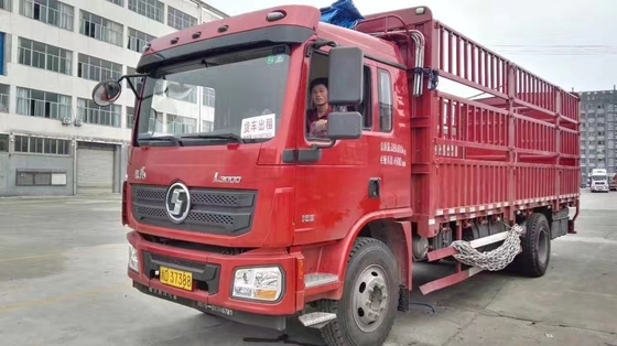 Shacman Lkw 21-30 t Ladekapazität Zaun Ladekraftwagen mit Kundendienst