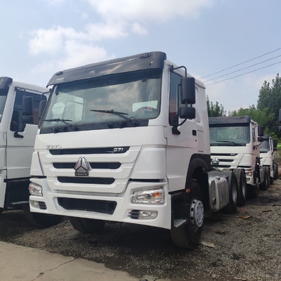 6×4 Antriebsrad HOWO Sinotruk Manual Mann Diesel Traktor Kopf Lkw