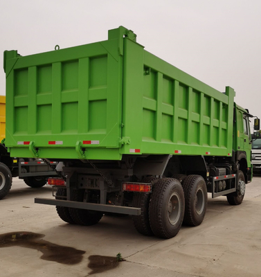 15 Tonnen schwerer Kipper-Lkw in Sinotruk Angola mit Radialreifenkonstruktion und Motorkapazität&gt; 8L