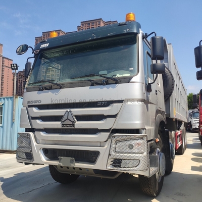 Radiale Reifenkonstruktion 41-50 t Ladekapazität Sinotruk HOWO 8X4 40 Tonnen Dump Truck in Pakistan