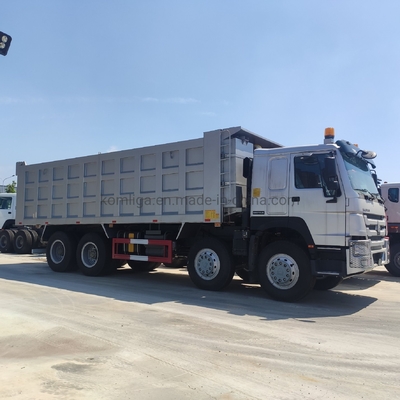 12 Radfahrer 371 Tipper Sinotruk HOWO 8X4 Müllwagen Zz3257n3847A mit einer Kapazität von 25-30 t