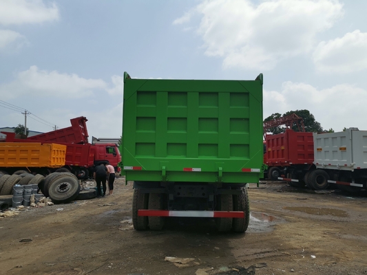 2017 Jahre in gutem Zustand 6X4 Sinotruk HOWO Gebraucht-Dump Truck für den afrikanischen Markt Sitzplätze ≤5