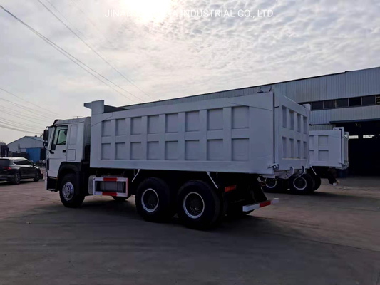 Ausgezeichneter Zustand Gebraucht Shacman HOWO Tipper Truck für Afrika Getriebe Hw19710