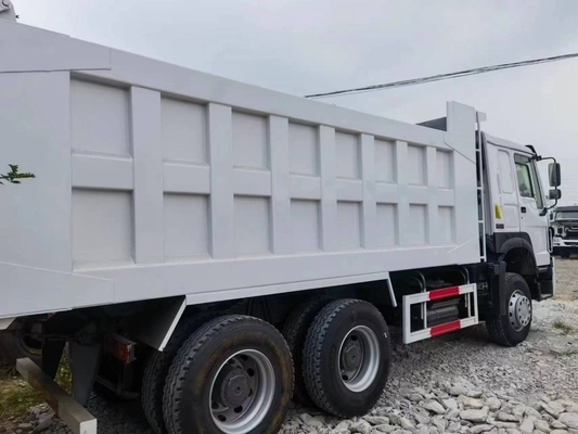 Second Hand Sinotruk HOWO Lastwagen Gebrauchtwagen mit richtigem Fahren 20cbm Eimer Dimension