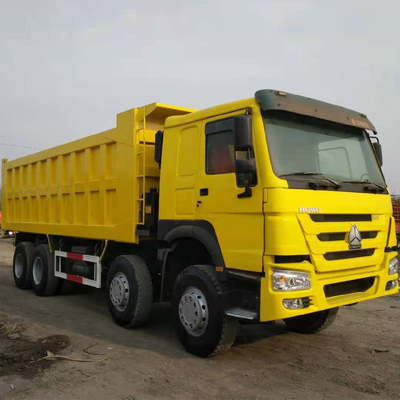 30/40 Tonnen 8X4 Sinotruk HOWO 12 Reifen Dump Truck Manuelles Getriebe Euro 2 Emissionsstandard