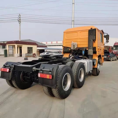 21-30 t Lastkapazität 6X4 Shacman Lkw Traktor Anhängerkopf mit und Motorkapazität &gt; 8L