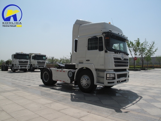 Manuelle Getriebe Shacman 4X2 6 Räder Traktor-Lkw mit Dieselmotor