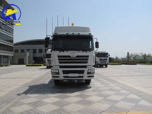 Manuelle Getriebe Shacman 4X2 6 Räder Traktor-Lkw mit Dieselmotor