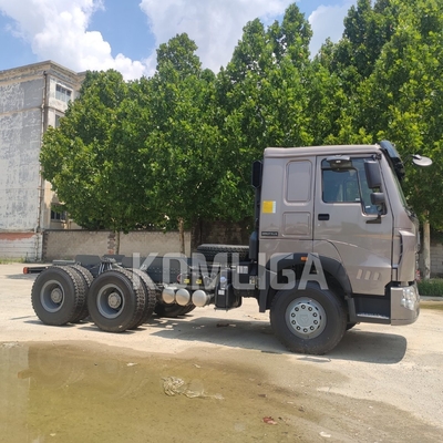Sinotruk HOWO 6X4 Schwerlastzug mit Ladekapazität von 40-60 Tonnen