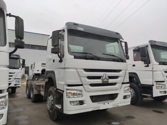 Sino Sinotruk HOWO 6X4 schwerer Traktor-Lkw-Kopf mit Reifen und GCC-Zertifizierung