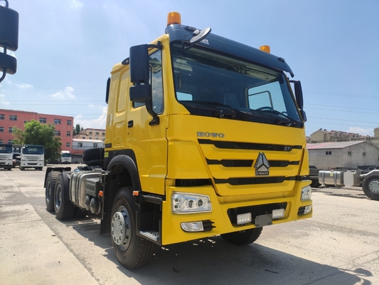 Sinotruk HOWO 3 Achsen Traktor Lkw Turm Lkw für 21-30t Lastkapazität Euro2 Emission