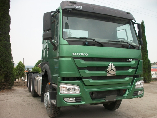Steuerung Zf Steuerung HOWO 3 Achsen 6X4 Traktor Lkw Kopf Hauptbeweger 6800*2500*3200mm