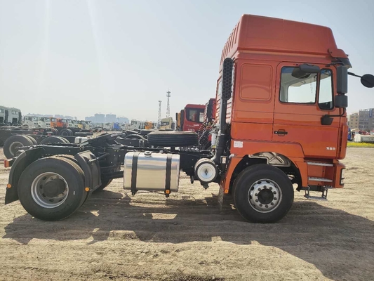 2 Achsen 3 Achsen Shacman 4X2 6X4 Traktor Lastwagen Prime Mover mit 400L Aluminium Öl Tanker