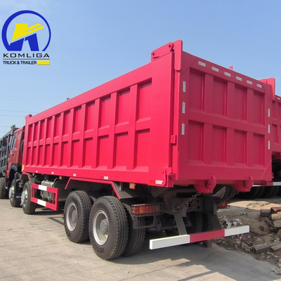Vorwärtshebe-Stil Sinotruk HOWO 8X4 Dump Truck mit großer Kapazität und gelbem Dumping