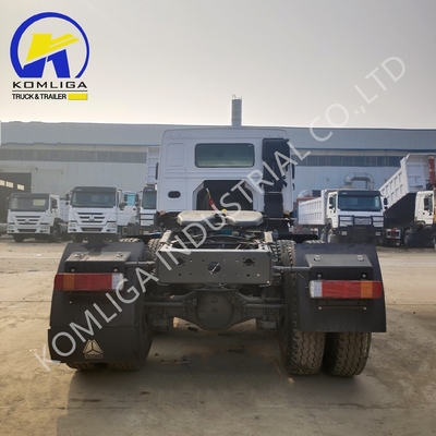 6X4 10 Reifen 30-40 Tonnen Sinotruck HOWO Schleppkopf Traktor Lkw mit 3,7 Geschwindigkeitsverhältnis