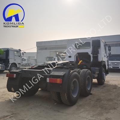 6X4 10 Reifen 30-40 Tonnen Sinotruck HOWO Schleppkopf Traktor Lkw mit 3,7 Geschwindigkeitsverhältnis