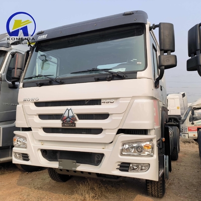 Sinotruk HOWO LKW 6X4 10Räder Gebrauchttraktor LKW mit 400L Aluminiumöltanker