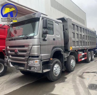 Weißes HOWO 8X4 Tipper Trucks Handgetriebe perfekt für den Bau