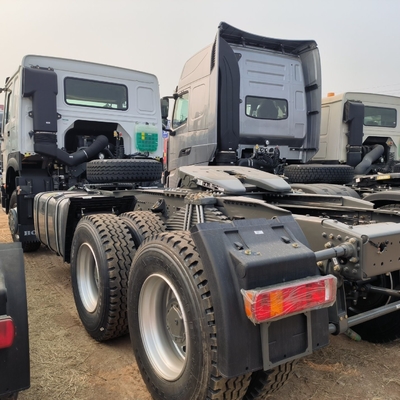 336PS Sinotruk HOWO 6X4 Traktor Lkw Kopf Mini-Anhänger Lkw mit hoher Tragfähigkeit