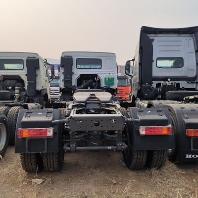 336PS Sinotruk HOWO 6X4 Traktor Lkw Kopf Mini-Anhänger Lkw mit hoher Tragfähigkeit