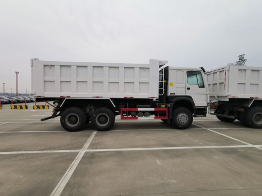 1200r20 Radiale Reifen Sinotruk HOWO 6X4 Kipper Truck mit 400 PS, 420 PS, 375 PS und ≤5 Sitzen