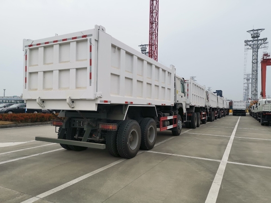 1200r20 Radiale Reifen Sinotruk HOWO 6X4 Kipper Truck mit 400 PS, 420 PS, 375 PS und ≤5 Sitzen