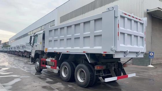 6X4 HOWO Tipper Truck Dump Trucks mit Radialreifenkonstruktion und Lastkapazität 21-30 t