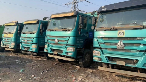 Gebrauchtes Euro5 HOWO 6X4 Original-Tipper-Dump Truck mit Dieselmotor &gt; 8 L Euro5
