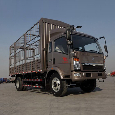 4.2 Tonnen Hinterachse Sinotruk HOWO Cdw Mini Van Box 4X2 Lastwagen mit 1-10 t Ladekapazität