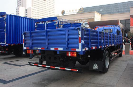 Mini-Pickup-LKW Ladung/Tipper-LKW Sinotrkuk HOWO 4X2 mit Ladekörper 4200X2050X2000
