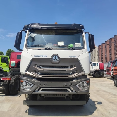 Gebraucht HOWO 6X4 10 Räder Dump Truck mit Radial Reifen Design und Kundendienst