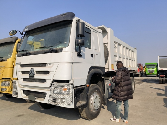 Gebrauchtes Sinotruk HOWO 6X4 371HP 10-Rad-Tipper-Dumper-Dump-Truck für die Motorkapazität