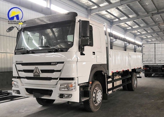 Sinotruk HOWO Light Duty 4X2 4X4 Drive Kleinlastwagen in LHD/Rhd mit Dieselmotor
