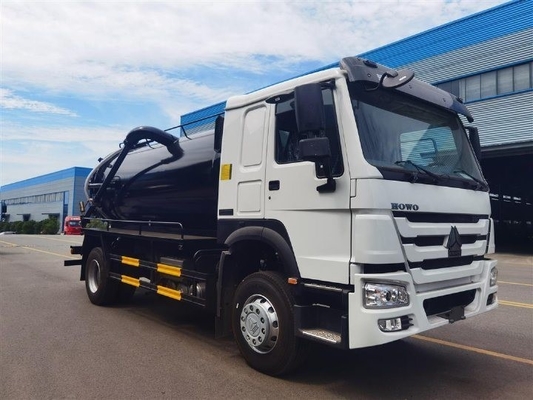 Verkaufen Sie 6X4 336 PS gebrauchte Septik-Tankwagen mit Dieselkraftstoff und Euro 2 Emissionsstandard