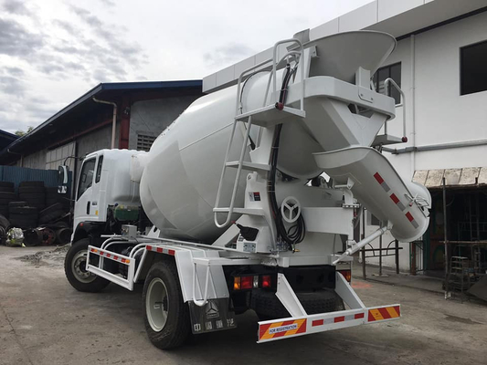 6 Räder Klein 4X2 3 Tonnen 5 Tonnen Betonmischer Mini mit Euro 4 Emissionsstandard