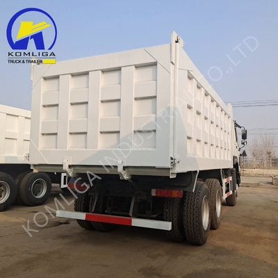 Ein Schlafer mit Klimaanlage Sinotruk HOWO 10 Räder 371 PS Lkw-Dump 21-30t Ladekapazität