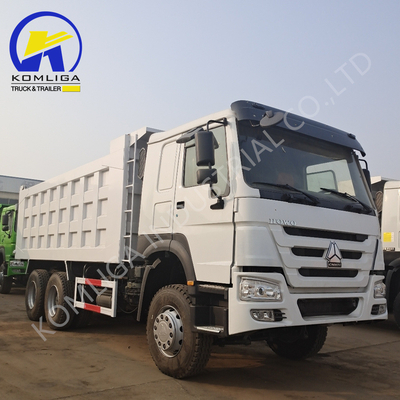 Ein Schlafer mit Klimaanlage Sinotruk HOWO 10 Räder 371 PS Lkw-Dump 21-30t Ladekapazität