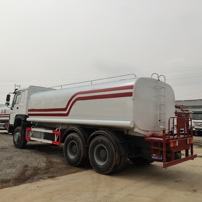 Sino Sinotruck HOWO 6X4 Wassertankschiff für Dieselkraftstoff mit einer Kapazität von 20000/30000L
