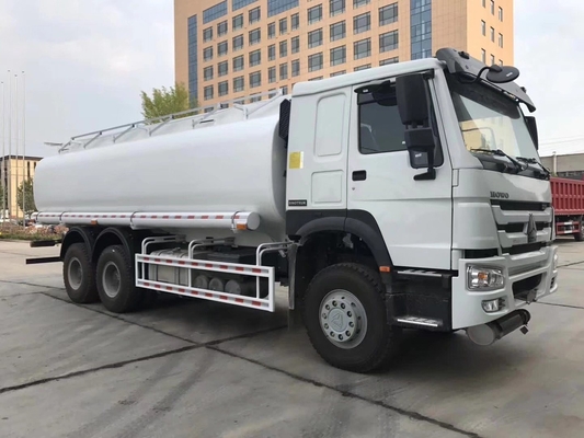 Sinotruck HOWO 6X4 371HP 380HP 20000L Tankwagen mit GCC-Zertifizierung und Reifen