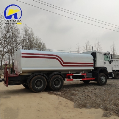 6X4 20m3 371 PS Sinotruck HOWO Wasserbehälter mit Hc16-Hinterachse und 400-Liter Tank