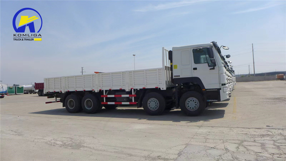 Sinotruck HOWO76 8X4 12 Räder Lastwagen mit Ladekapazität von 20-60 Tonnen
