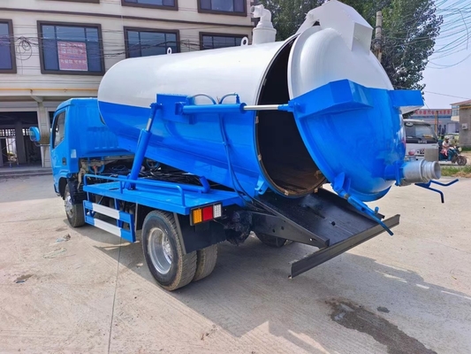25000-Liter-Vakuum-Exkrement-Saugfahrzeug mit fortgeschrittener Saugtechnologie
