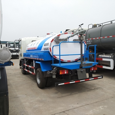 Sinotruk HOWO Wassertankschiff 4X2/6X4/8X4 mit 400L Tank und LHD/Rhd-Fahrtyp