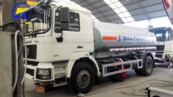 Shacman F2000 4X2 270 PS Feul Tank Truck Öl Tanker Lastwagen Gebraucht Kapazität 25-30 t