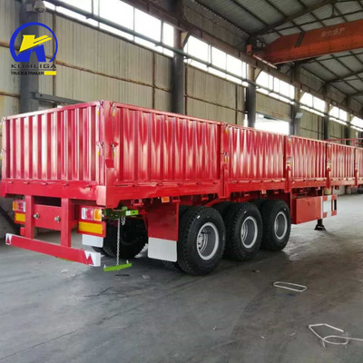 Schwerlastwagen mit 3 Achsen 13 m Seitenwand