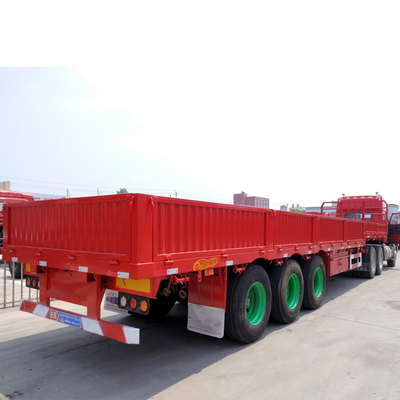 Schwerlastwagen mit 3 Achsen 13 m Seitenwand