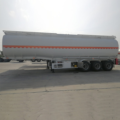 3 Achsen 45000 Liter Treibstoffbehälter Anhänger mit 50 Tonnen Lastkapazität und 12r22,5 Reifen