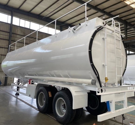 7000-8000 mm Radbasis Kraftstofftankschiff Semi-Anhänger mit technischen Ersatzteilunterstützung