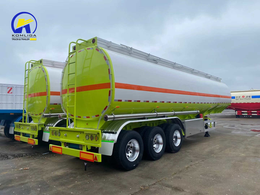 3 Achsen 42cbm Weiß und Grün Farbe Feul Tank Halbanhänger mit 12500*2500*1650mm Größe