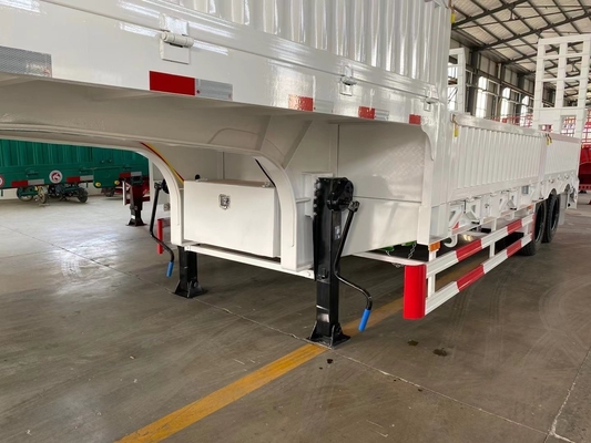 Low-Bed Trailer mit Seitenwand-Ramp Lowboy Semi-Trailer LED Licht Feuerlöscher